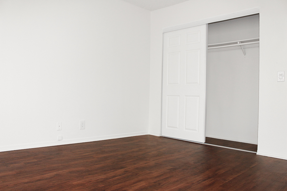 Take a tour today and view Interiors 2 for yourself at the Village Square Apartments